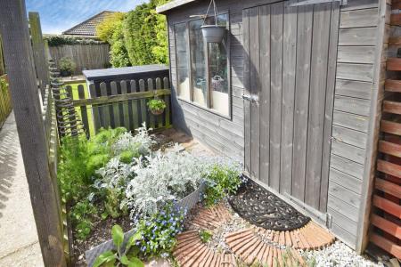 3 bedroom Semi-detached house for sale in Church Lane, Winthorpe, PE25
