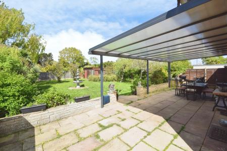 4 bedroom Detached bungalow for sale in Burgh Old Road, Skegness, PE25