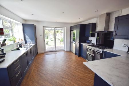 4 bedroom Detached bungalow for sale in Burgh Old Road, Skegness, PE25