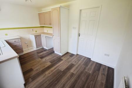 2 bedroom Semi-detached house for sale in Talbot Close, Spilsby, PE23