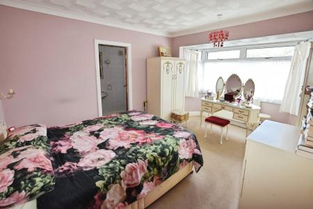 3 bedroom Semi-detached house for sale in Briar Close, Skegness, PE25