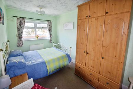 3 bedroom Semi-detached house for sale in Briar Close, Skegness, PE25
