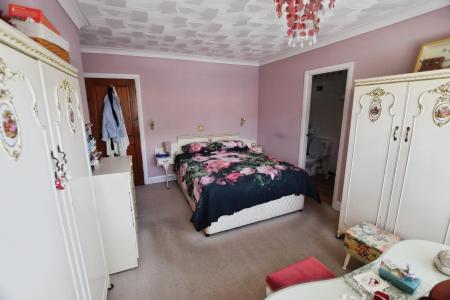 3 bedroom Semi-detached house for sale in Briar Close, Skegness, PE25