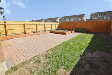 3 bedroom Semi-detached house for sale in Barnes Road, Skegness, PE25