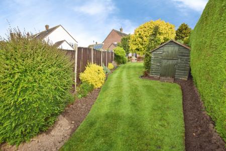 4 bedroom Semi-detached house for sale in Lindum Square, Skegness, PE25