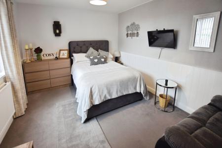 4 bedroom Semi-detached house for sale in Lindum Square, Skegness, PE25