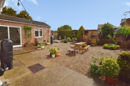 4 bedroom Semi-detached house for sale in Lindum Square, Skegness, PE25