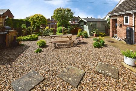 4 bedroom Semi-detached house for sale in Lindum Square, Skegness, PE25