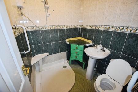 2 bedroom Bungalow for sale in Langton Court, Skegness, PE25