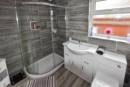 3 bedroom Detached bungalow for sale in Old Main Road, Old Leake, PE22