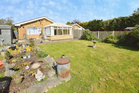 3 bedroom Bungalow for sale in West End, Hogsthorpe, PE24
