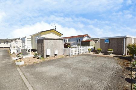 2 bedroom Bungalow for sale in Teal Close, Skegness, PE25