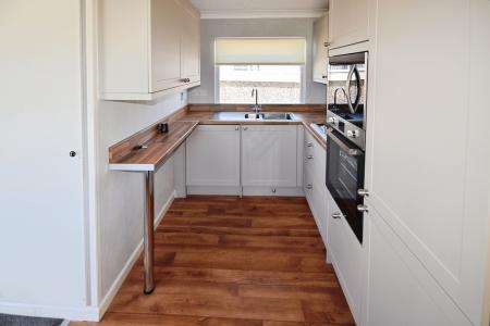 2 bedroom Bungalow for sale in Teal Close, Skegness, PE25