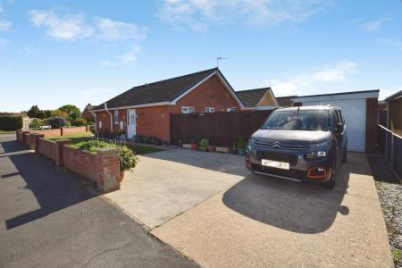 3 bedroom Bungalow for sale in Beacon Park Drive, Skegness, PE25