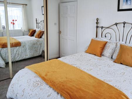 3 bedroom Bungalow for sale in Skipworth Way, Winthorpe, PE25