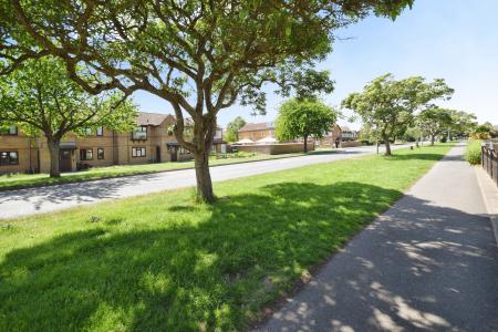 2 bedroom Bungalow for sale in Lincoln Road, Skegness, PE25