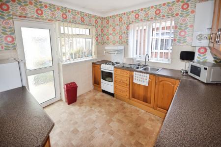 2 bedroom Bungalow for sale in Lincoln Road, Skegness, PE25