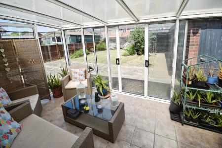 2 bedroom Bungalow for sale in Lincoln Road, Skegness, PE25