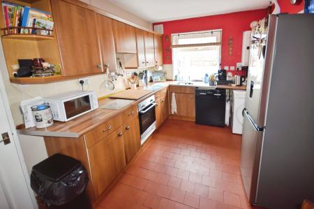 3 bedroom Bungalow for sale in Main Road, Friskney, PE22