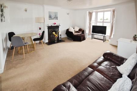 3 bedroom Semi-detached house for sale in Croft Lane, Croft, PE24