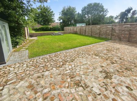 5 bedroom Detached house for sale in Church Lane, Willoughby, LN13