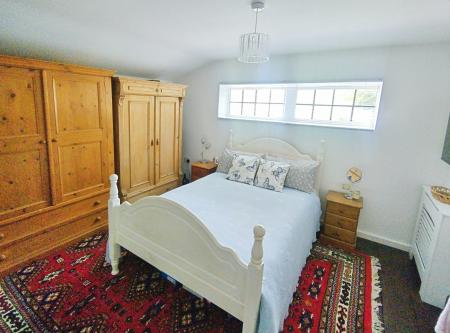 5 bedroom Detached house for sale in Church Lane, Willoughby, LN13