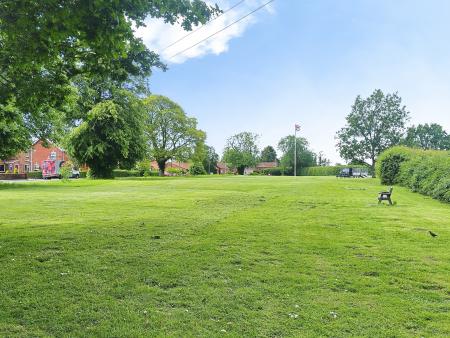 5 bedroom Detached house for sale in Church Lane, Willoughby, LN13