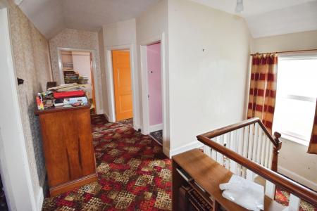 3 bedroom Semi-detached house for sale in Sunningdale Drive, Skegness, PE25