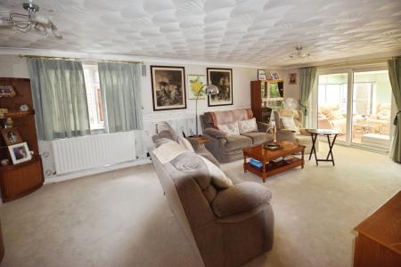 4 bedroom Bungalow for sale in Church Lane, Winthorpe, PE25