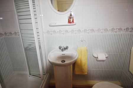 4 bedroom Bungalow for sale in Church Lane, Winthorpe, PE25
