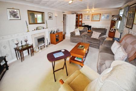 4 bedroom Bungalow for sale in Church Lane, Winthorpe, PE25