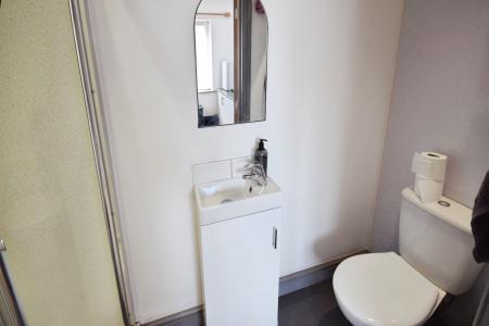 3 bedroom Bungalow for sale in Gunby Road, Orby, PE24