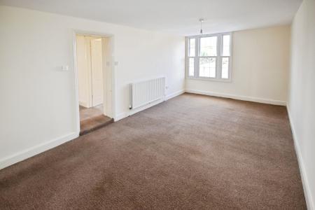4 bedroom End of terrace house for sale in Halton Road, Spilsby, PE23