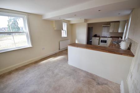 4 bedroom End of terrace house for sale in Halton Road, Spilsby, PE23