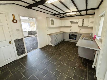 2 bedroom Semi-detached house for sale in George Avenue, Skegness, PE25