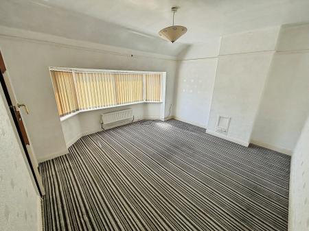 2 bedroom Semi-detached house for sale in George Avenue, Skegness, PE25
