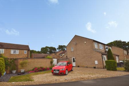 2 bedroom Semi-detached house for sale in Richmond Drive, Skegness, PE25