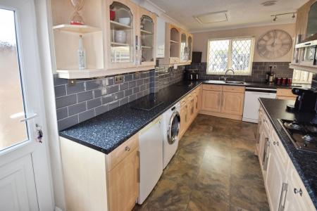 2 bedroom Semi-detached house for sale in Richmond Drive, Skegness, PE25