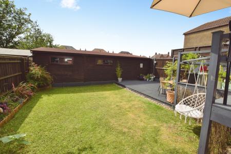5 bedroom Detached house for sale in Drummond Road, Skegness, PE25