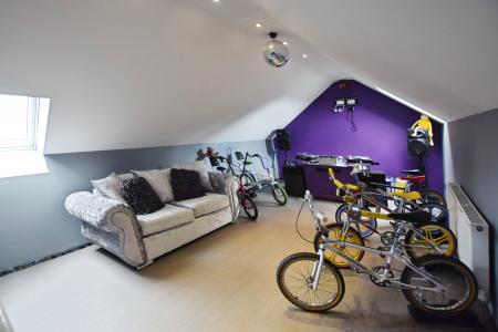 5 bedroom Detached house for sale in Drummond Road, Skegness, PE25