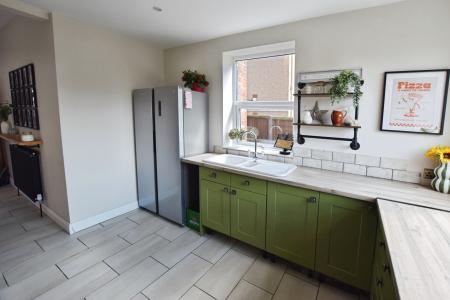 5 bedroom Detached house for sale in Drummond Road, Skegness, PE25