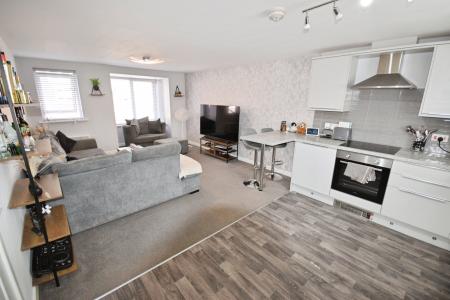 1 bedroom Flat for sale in Braceby Road, Skegness, PE25