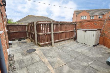 2 bedroom Semi-detached house for sale in Ely Way, Skegness, PE25