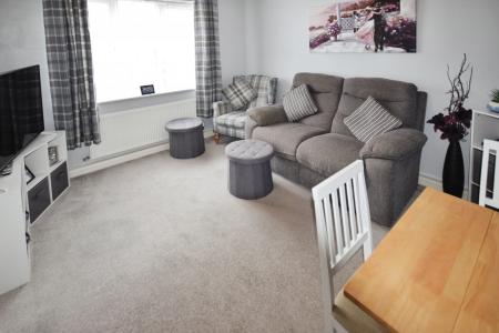 2 bedroom Semi-detached house for sale in Ely Way, Skegness, PE25