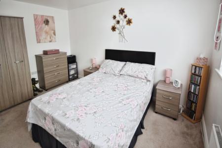 2 bedroom Semi-detached house for sale in Ely Way, Skegness, PE25