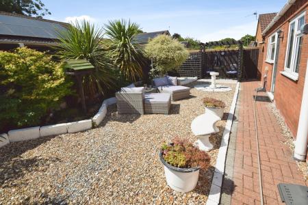 2 bedroom Detached bungalow for sale in Sycamore Close, Croft, PE24