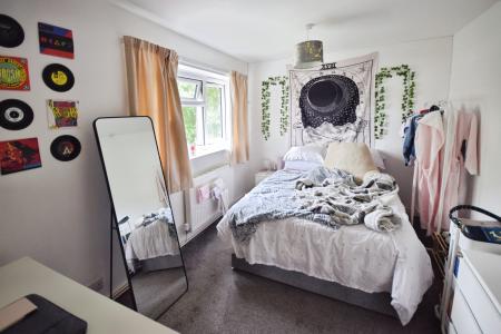 3 bedroom Semi-detached house for sale in Grunnill Close, Skegness, PE25