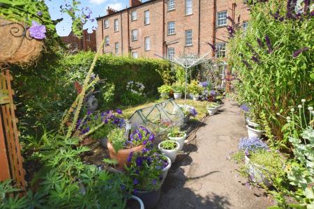 4 bedroom Terraced House for sale in Barkham Street, Wainfleet All Saints, PE24