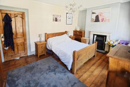 4 bedroom Terraced House for sale in Barkham Street, Wainfleet All Saints, PE24