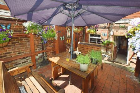 4 bedroom Terraced House for sale in Barkham Street, Wainfleet All Saints, PE24